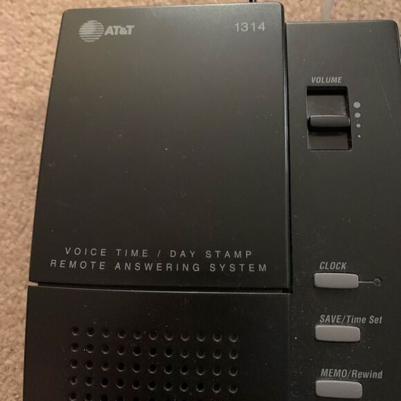 AT&T 1314 Remote Answering Machine - Picture 3 of 7